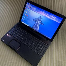 15.6"inch AMD E-300 Toshiba Laptop, 320GB HDD, 6GB RAM, Inbuilt Bluetooth, DVD RW 📀, SD Card Reader And a WebCam.