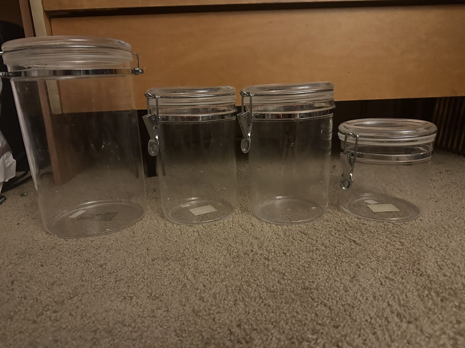Plastic Locking Canisters