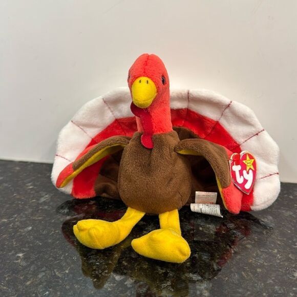 Ty Vintage Gobbles the Turkey - Retired Beanie Baby. With Tags. Size 9”