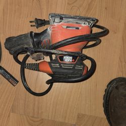 Black And Decker Corded Sander 