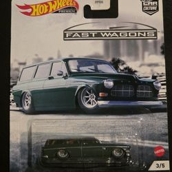 Hot Wheels Premium  Volvo P220 Amazon Wagon
