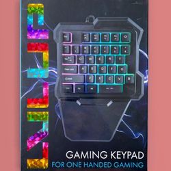 LVLUP one handed gaming keyboard 