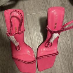 Pink Heels Size 10 