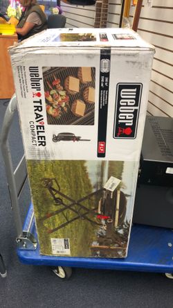 Weber Traveler Compact 240-Sq. Propane Grill (70511972)