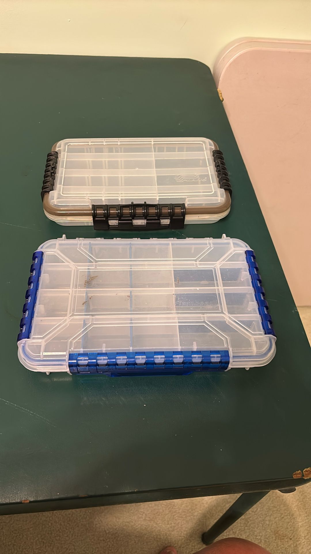 2 Waterproof Trays