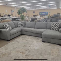 Theee Piece sectional with chaise 1299