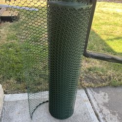 Green Plastic Outdoor Fence 