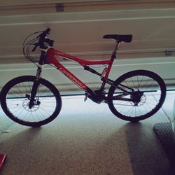 Cannondale Full Suspension 26in Mountain Bike