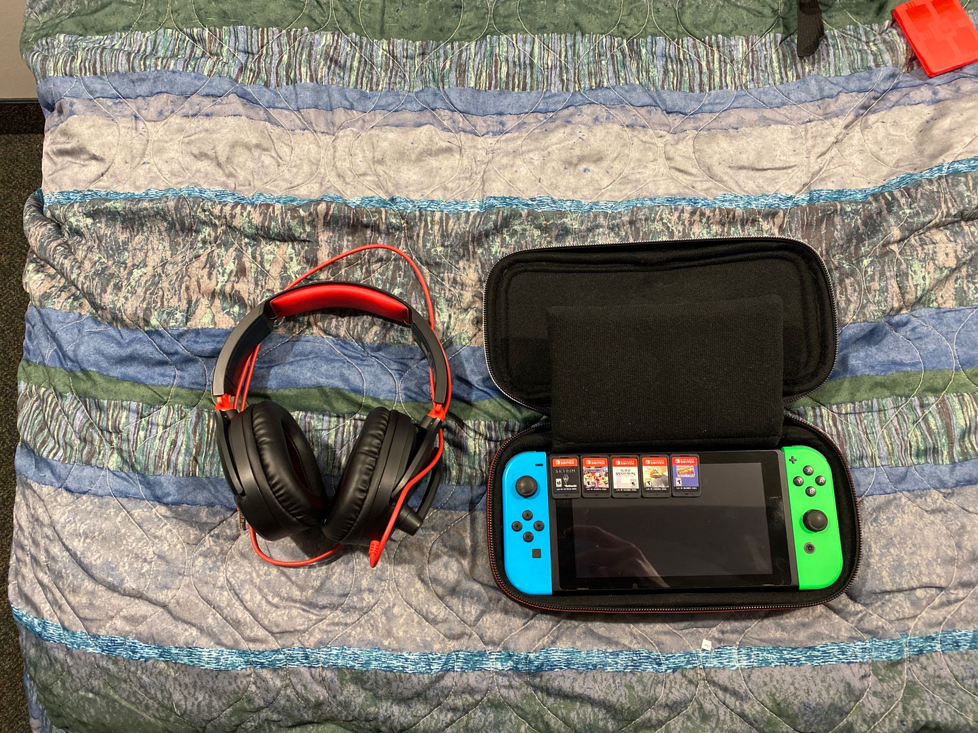 NINTENDO SWITCH BUNDLE