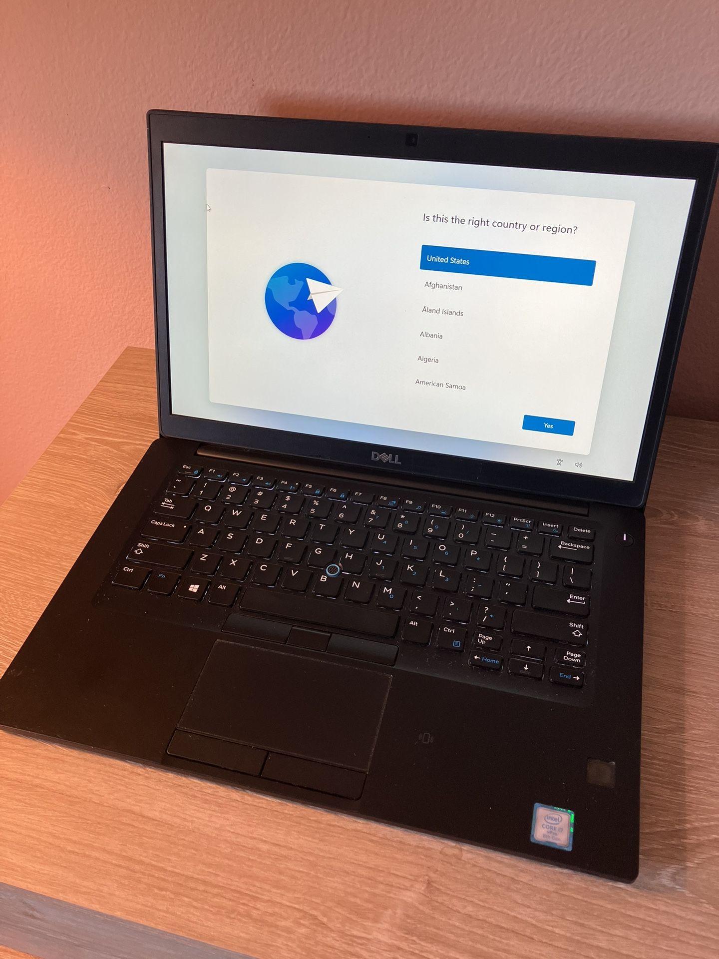 Dell 7490 Touchscreen Laptop Win11 Pro, i7-8650U, 16GB RAM, 250GB SSD