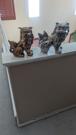 Pair metal dragons