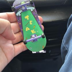 Super Tuff Skate Board