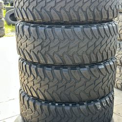 37x12.50r20