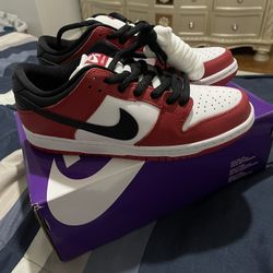 Nike SB dunk Chicago 