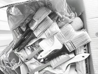 Rollers 10 ,paint brushes 10 ,pans 3 all brand new alot of brushes