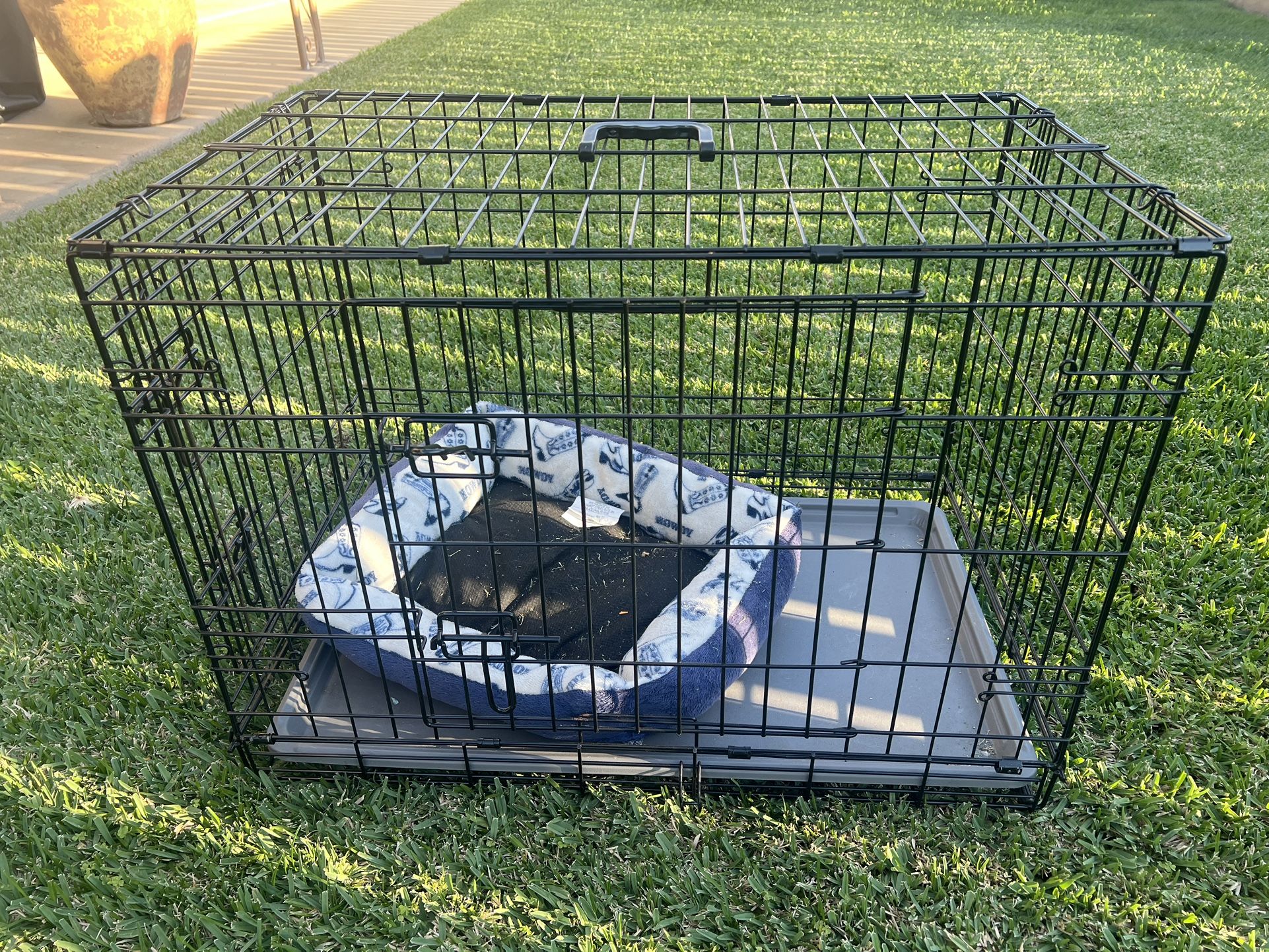 Dog Kennel For Small To Medium Pets