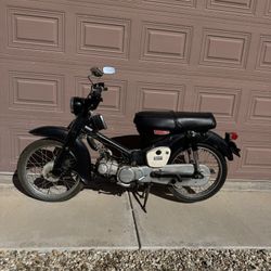 1969 Honda CM91 90 Motorcycle