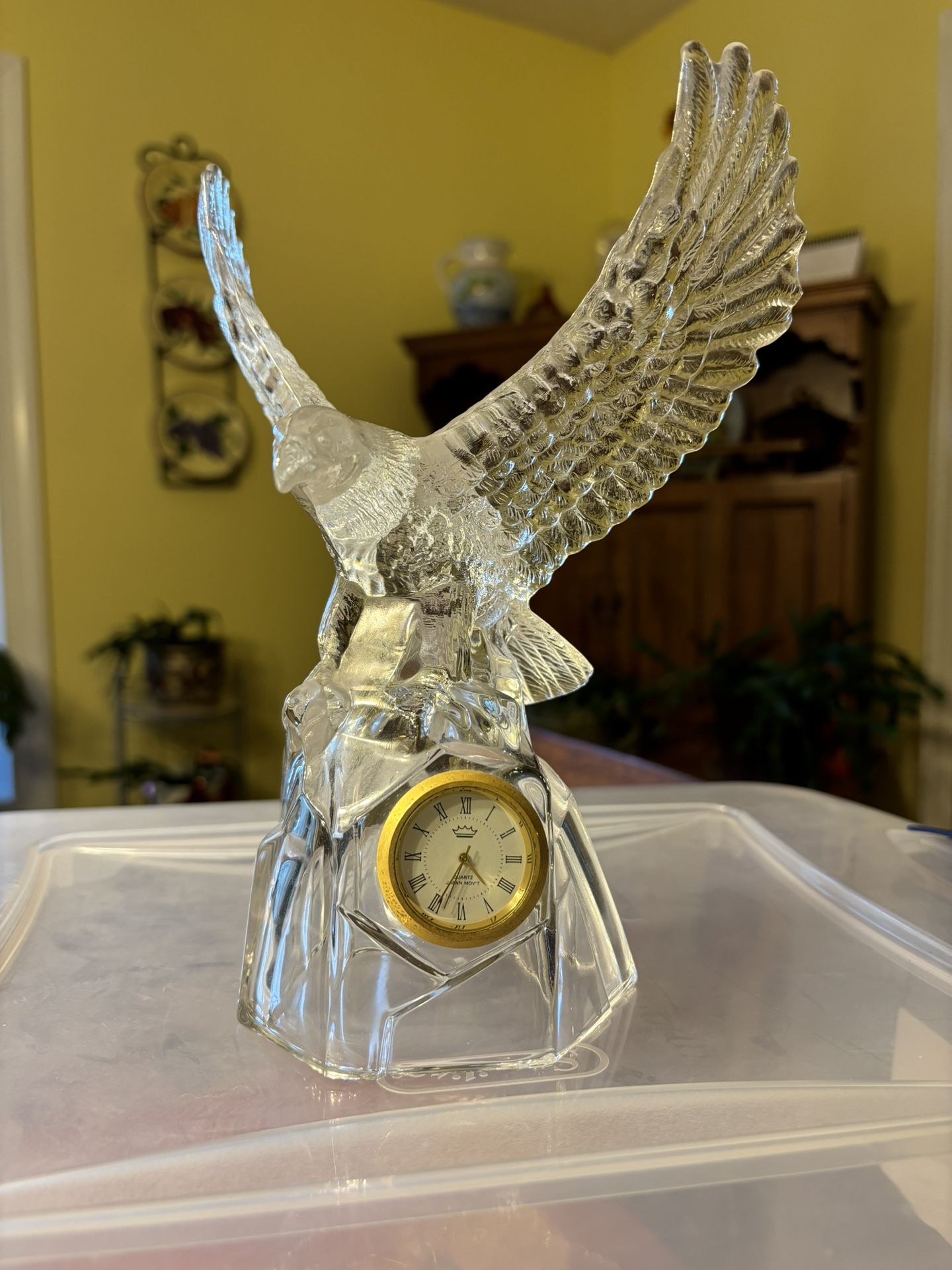 Lead Crystal Glass Eagle With Clock