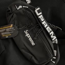Supreme Waist Bag 