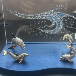 4 Swarovski Crystal Dolphins With Display
