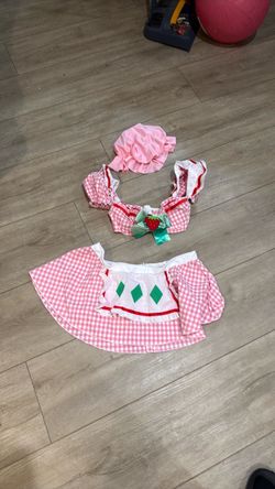 Adult  Strawberry shortcake costume