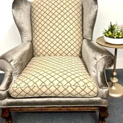 Used But In Great Condition! Super Wide!  Custom Made Accent Chair! Very Comfy!  H”40, W”36 