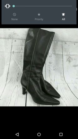 LUZIA MIRNAR leather boots 7.5 size black heels