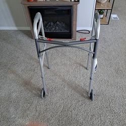 Walker With Wheels 