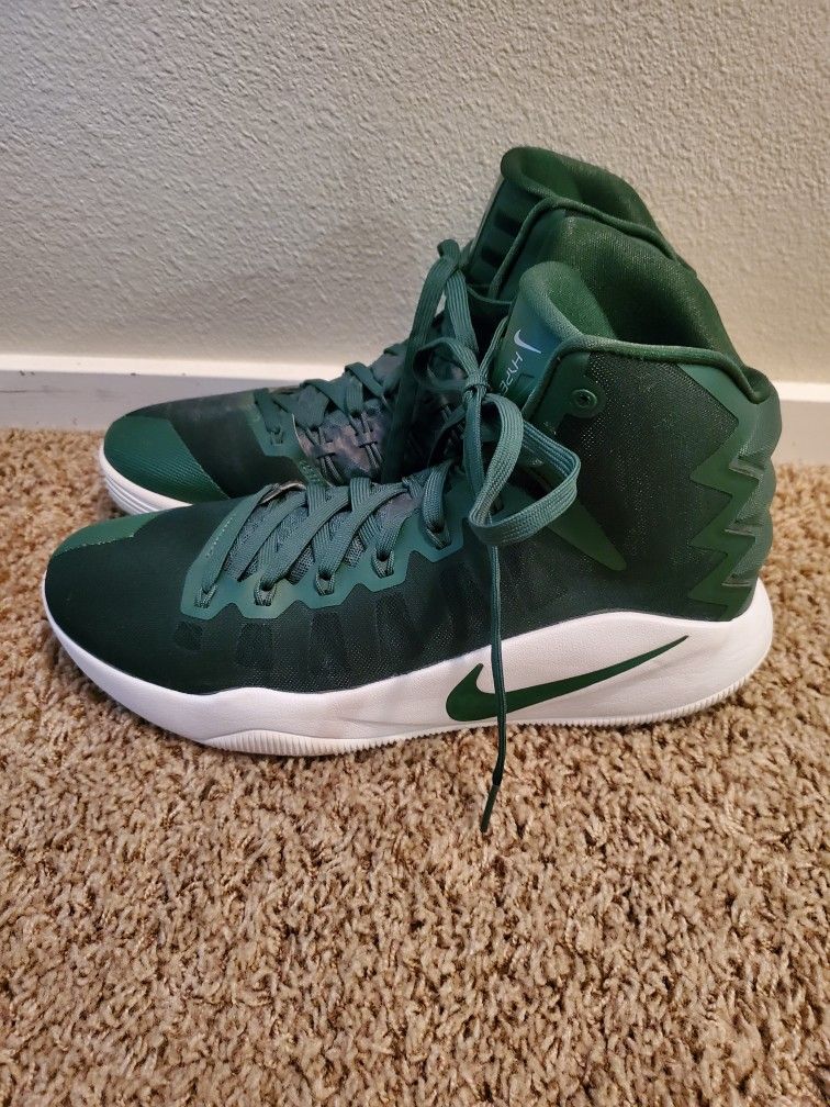 Nike Shoes, Men's Size 11.5.