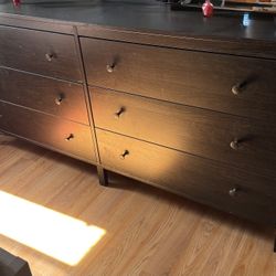 Black Dresser In Great Condition For Cheap