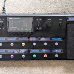 Line 6 Helix Floor with backpack