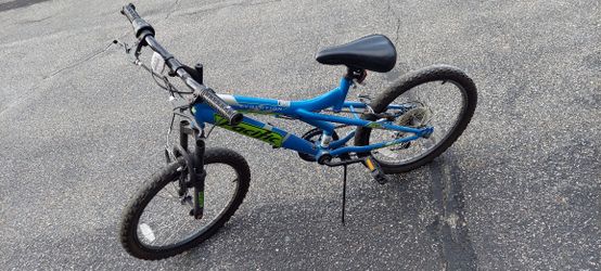 Kids Bike Pacific Evolution Vortex torque drive metallic blue for Sale in Queens NY OfferUp