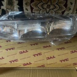 Saturn S Series Headlights 