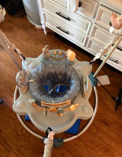 Baby jumper activity