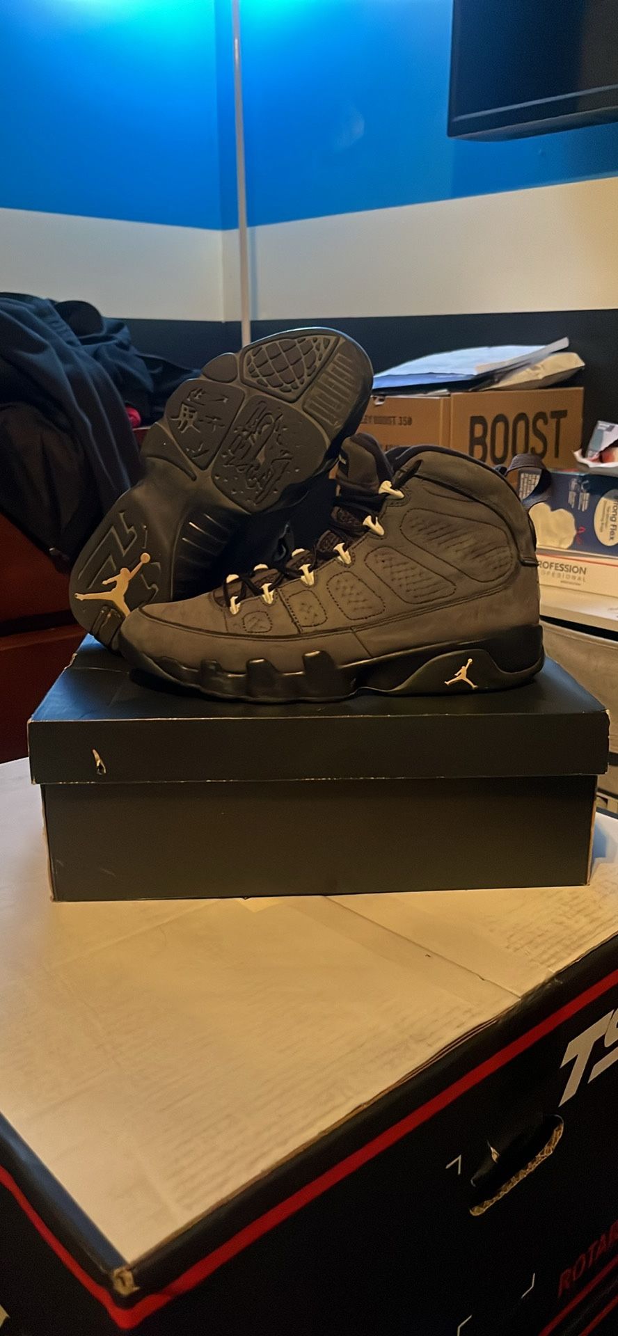 Jordan 9 Anthracite 