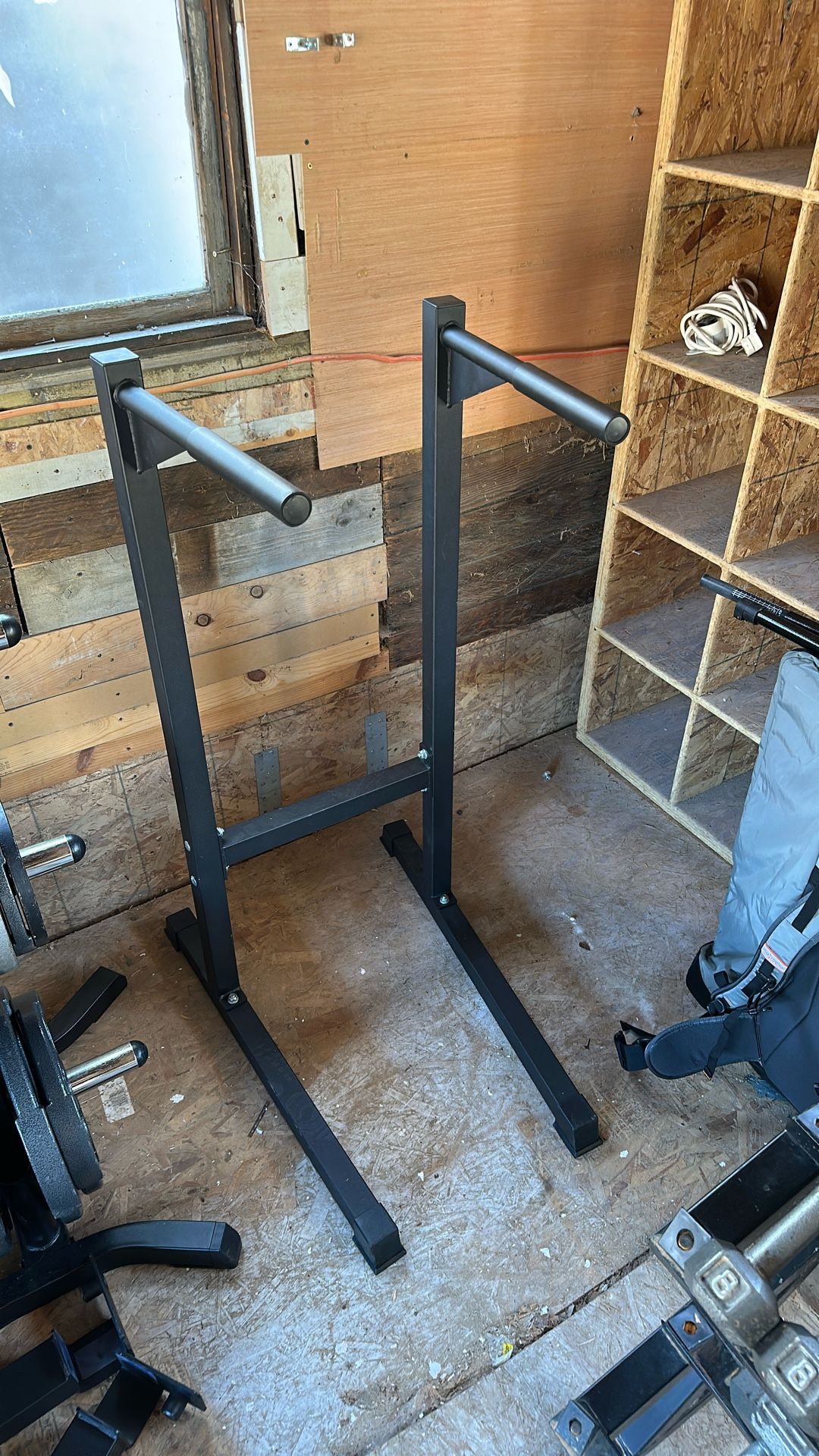 Dip Stand