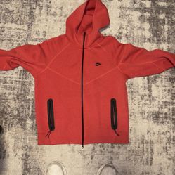 Red Nike Tech  XL