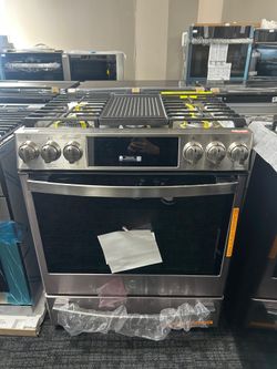 ✨ BRAND NEW 30” GE PROFILE DUEL FUEL SLIDE IN GAS RANGE✨ $42 DOWN ✨ WARRANTY✨