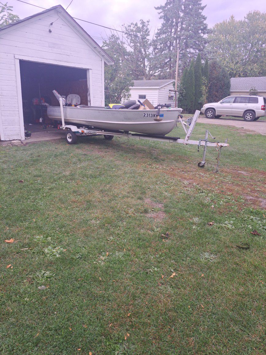 Fishing Boat 