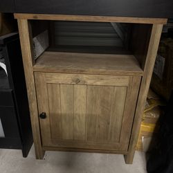 Set of 2 Rustic Oak Nightstands