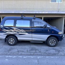 1995 Mitsubishi Truck