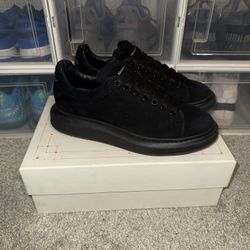Alexander McQueen Size 44