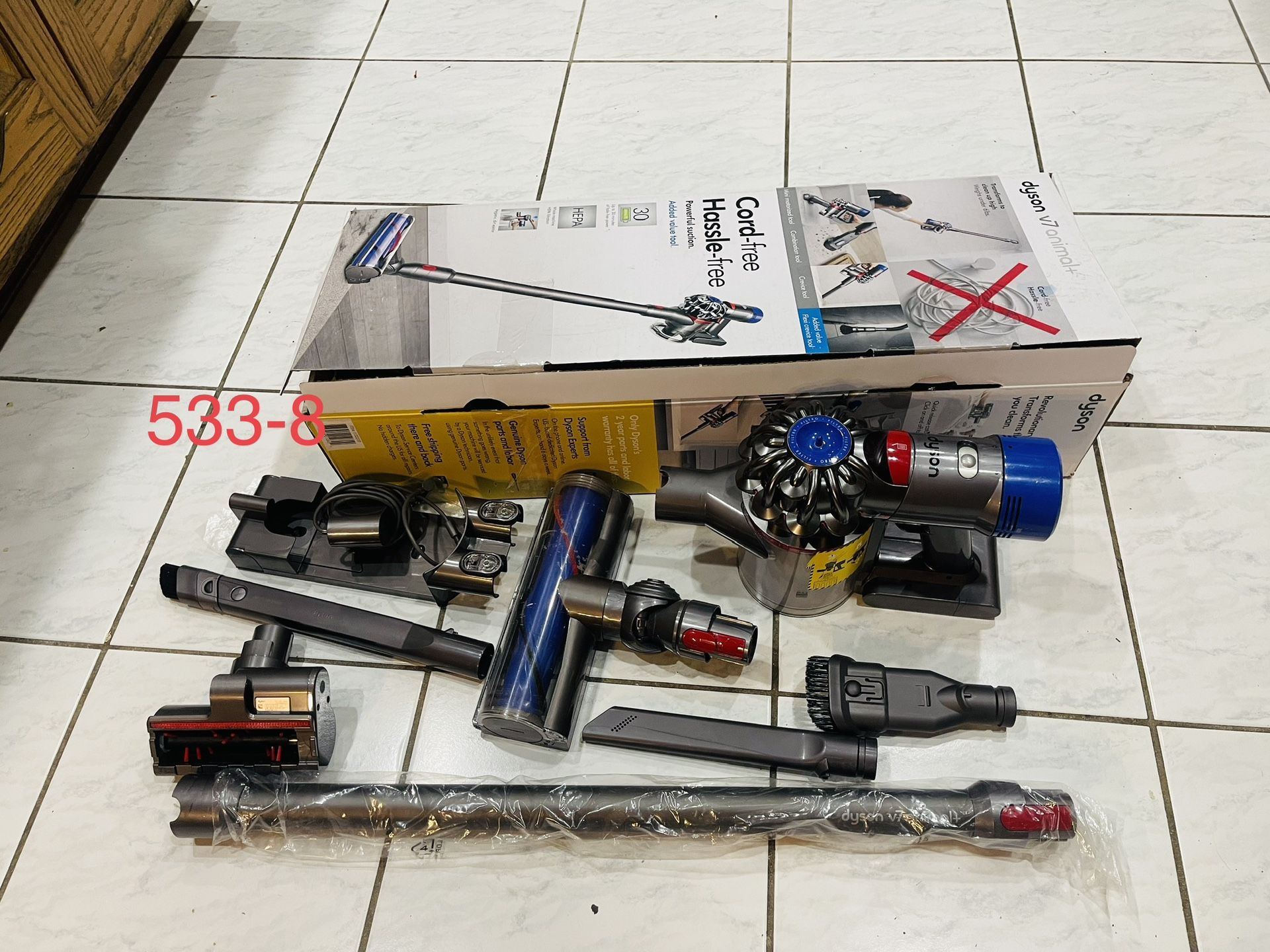 Dyson V7 Animal Plus Cordless Vacuum