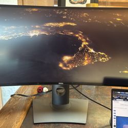 Dell U3419W Ultrasharp 34-Inch WQHD (3440x1440) Curved IPS USB-C Monitor, Black