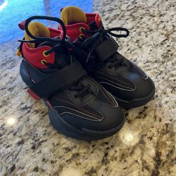 Kids Size 2 Basketball Shoes 