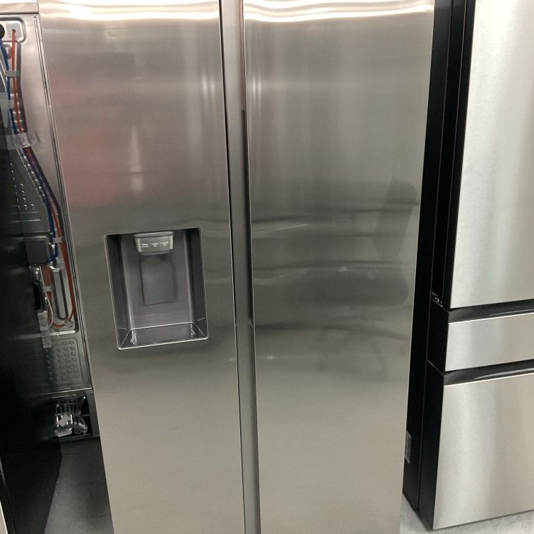 Samsung French Door French Door (Refrigerator) Stainless steel Model RF27T5201SR - 2727