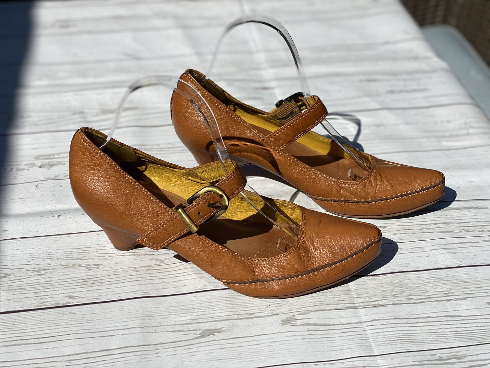 Corso Cómo Bentley Italian Tan Leather Heels Women’s Size 10