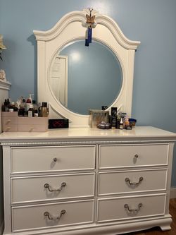 Dresser with Mirror