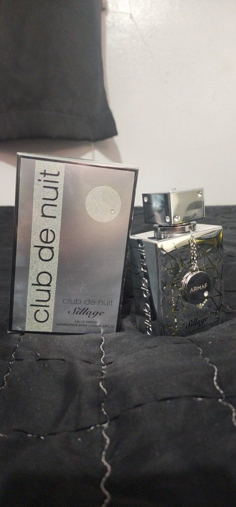 CLUB DE NUIT SILLAGE