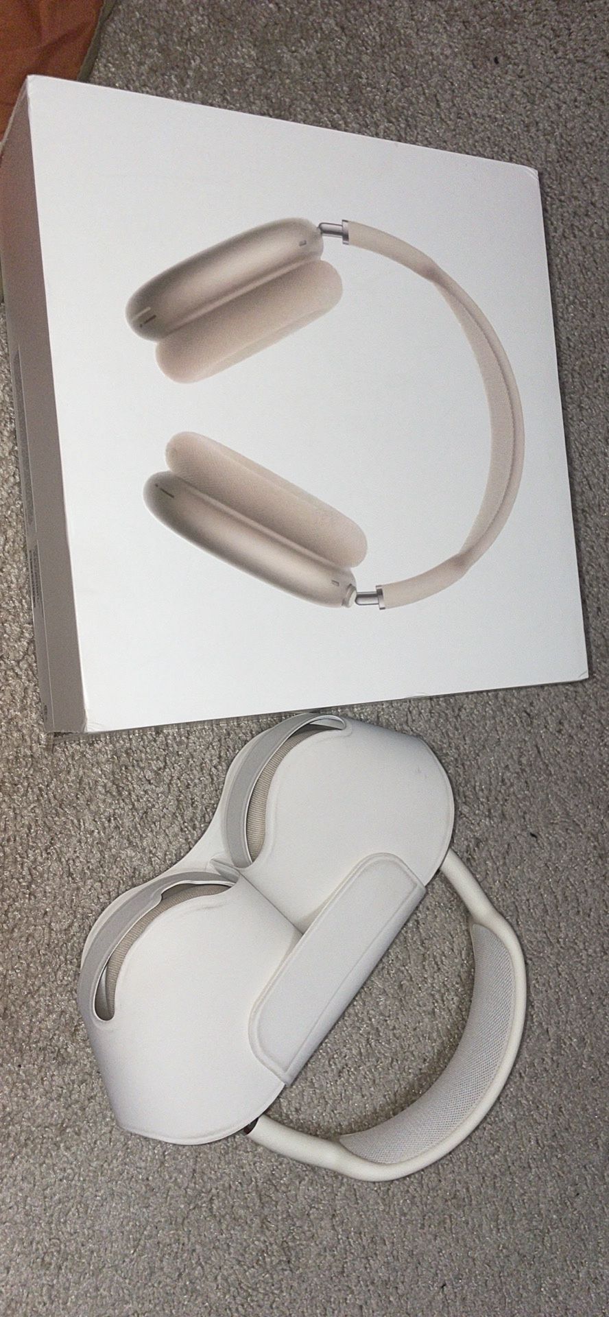 airpod maxes